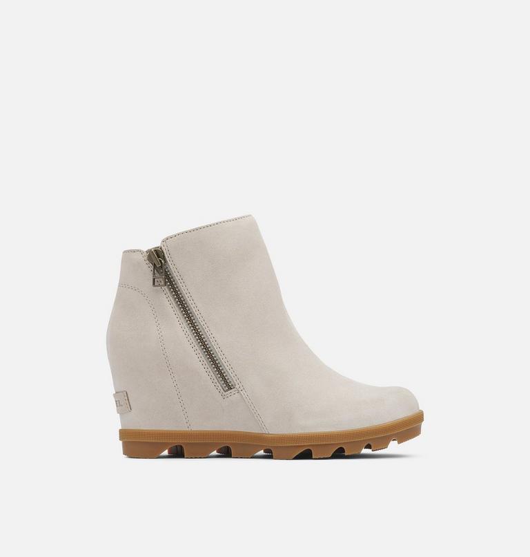 Joan。 Women's Joan Of Arctic™ Wedge II Zip Bootie |