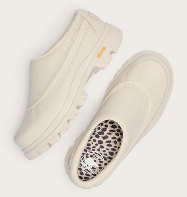 Daystorm Clog Women's Shoe, Color: Chalk, Black, image 4