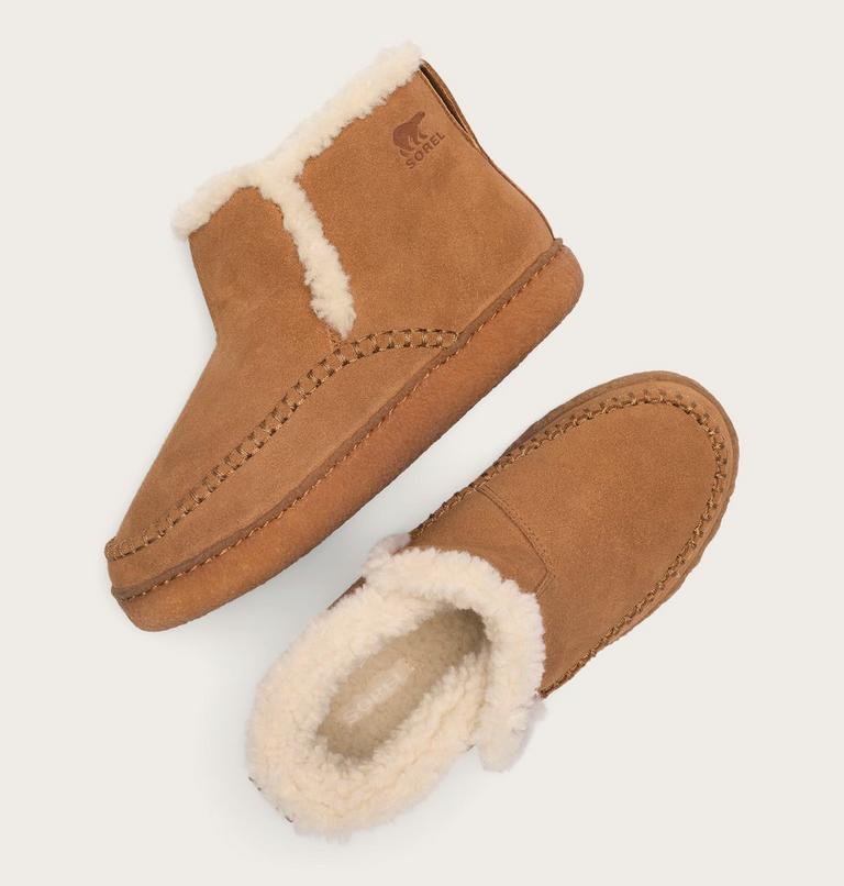 Women's Nakiska III Bootie Slipper, Color: Velvet Tan, Gum 2, image 5