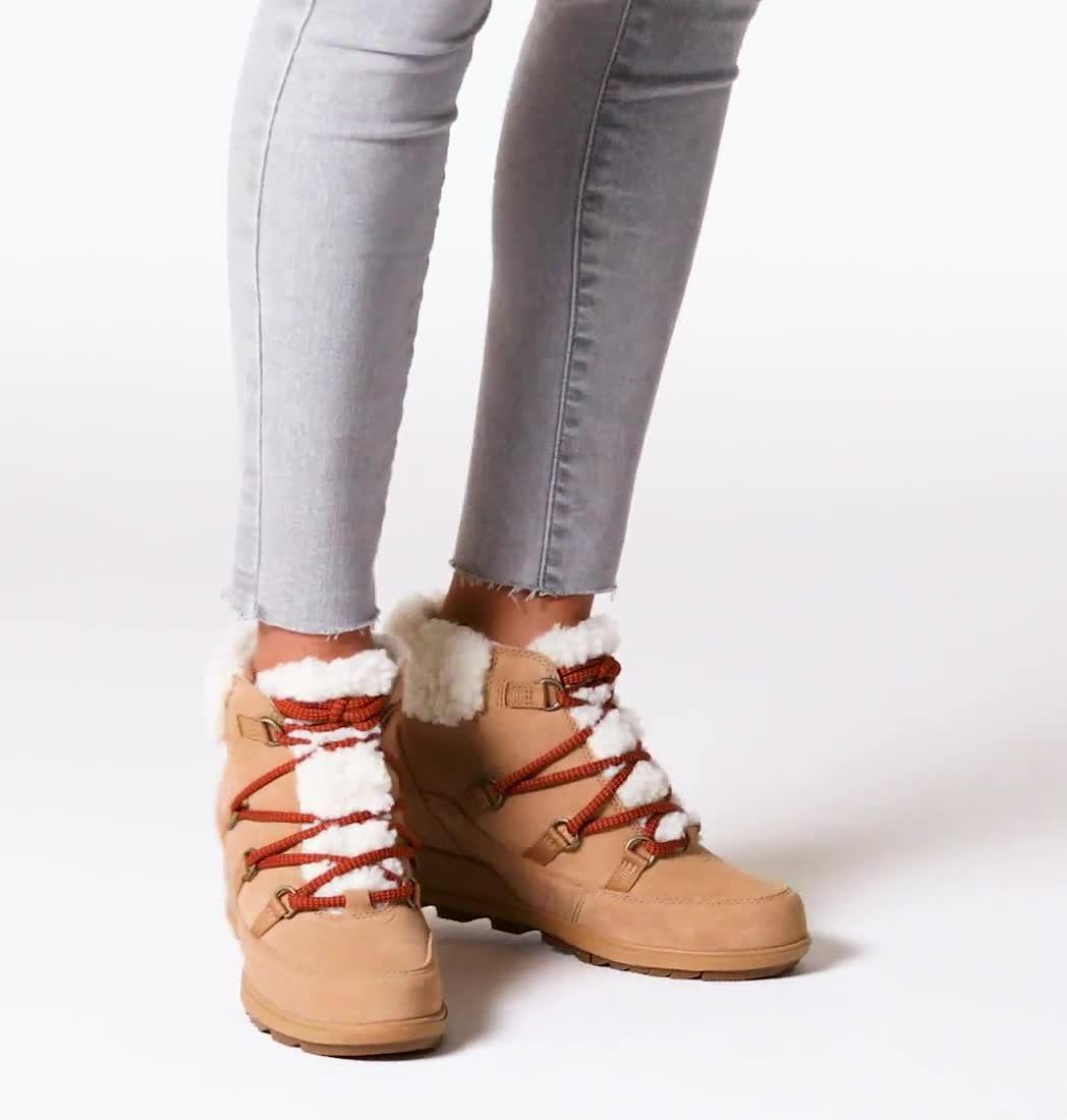 EVIE� COZY LACE | 235 | 10.5, Color: Tawny Buff, Wood