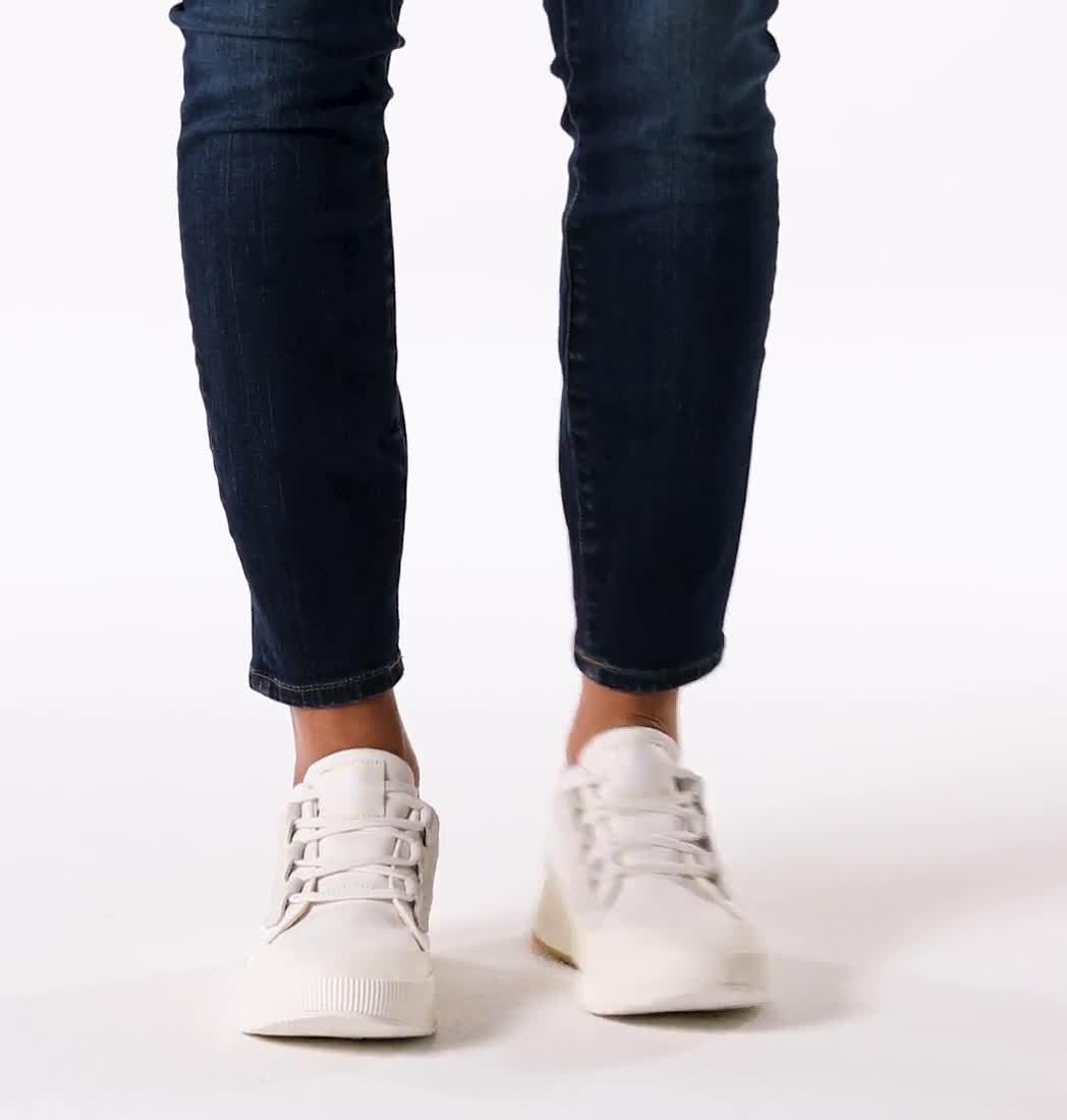 Chaussure de sport basse Out N About III pour femme, Color: Sea Salt, Chalk